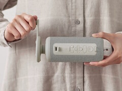 Il Crankspeaker all-in-one di Rhythm non richiede alimentazione esterna per far funzionare la sua powerbank, la radio, le luci e l&#039;altoparlante wireless. (Fonte: Rhythm)