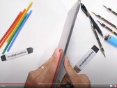 Il punto debole di iPad Pro, il microfono (Image Source: JerryRigEverything)