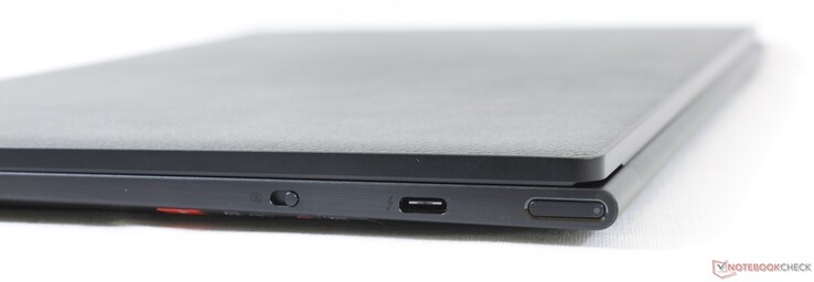 Lato destro: Interruttore di spegnimento della fotocamera, USB-C + Thunderbolt 4, pulsante di accensione