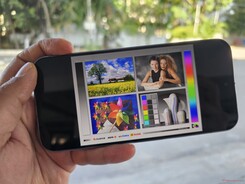 Visione all'aperto all'ombra