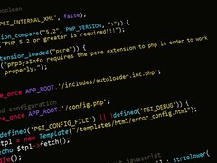 Codice sorgente PHP su uno schermo scuro