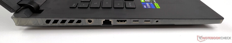 A sinistra: alimentazione, LAN da 2,5 Gbit, HDMI 2.1, Thunderbolt 4, USB-C, cuffie