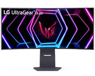 L'UltraGear OLED 39GS95QE ha una modesta curvatura di 800R. (Fonte: LG)