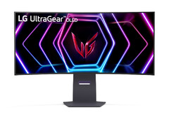 L'UltraGear OLED 39GS95QE ha una modesta curvatura di 800R. (Fonte: LG)