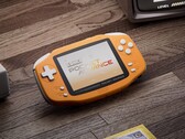 L'Ayaneo Konkr Pocket Advance è una rivisitazione in chiave moderna del Game Boy Advance.