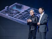 Il presidente di Hon Hai Liu Yangwei e il CEO di Nvidia Jensen Huang (Fonte: UDN)