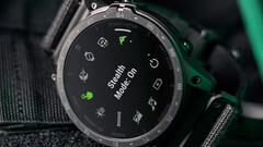 Garmin ha aggiunto una quinta SKU alla serie Tactix 7 con il modello AMOLED. (Fonte: Garmin)