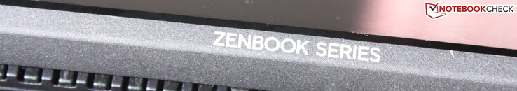 Asus ZenBook 14X OLED UM5401QA - Solo AMD con colori eccellenti