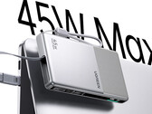 Il nuovo power bank ha un piccolo schermo sul lato. Nella foto: un'immagine promozionale che mette in evidenza il supporto alla ricarica rapida da 45 W.
