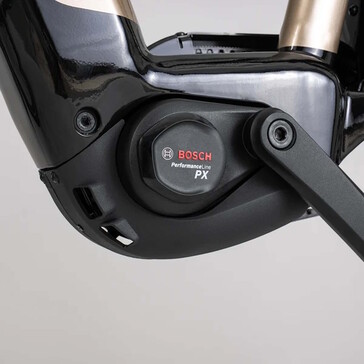 È dotato di un motore Bosch PX a trazione centrale