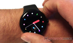 Il Pixel Watch e il Pixel Watch 2 dovrebbero presentare lo stesso design complessivo, come da immagine precedente. (Fonte: Notebookcheck)