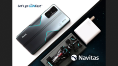 La versione K50 Gaming Edition a tema F1 e il suo power brick. (Fonte: Navitas)