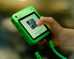 Il Freckle Phone è stato progettato appositamente per le mani dei bambini.