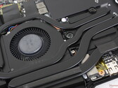 I benchmark tra Core i7-12800HX e Ryzen 9 6900HX mostrano che Intel è in vantaggio, ma con un costo enorme per la bolletta energetica