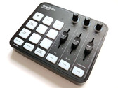 OneOdio Solocaster è un mixer audio entry-level con utili effetti sonori e vocali.