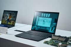 ASUS ha aggiornato la serie ExpertBook B3 ai processori Intel Meteor Lake. (Fonte: Notebookcheck)