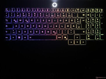 Illuminazione della tastiera con 24 zone