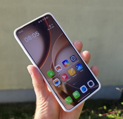 Test all'aperto di Oppo Find X9 Ultra