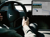 Ora c'è un nuovo video tutorial su Autopilot (immagine: Tesla/YT)