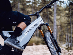 Prototipo di mountain bike elettrica Honda e-MTB
