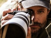 Si prevede che il modello successivo alla Sony A6700 qui illustrata sarà dotato di un nuovo sensore.