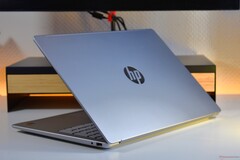 L'HP OmniBook 3 16 con il Qualcomm Snapdragon X