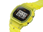 Sono stati aperti i preordini per l'orologio della collaborazione Casio G-Shock DWE5600JB1A9 J Balvin. (Fonte: Casio)