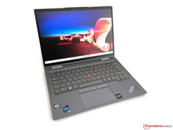 In recensione: Lenovo ThinkPad X1 Yoga G7. Il dispositivo per la recensione è stato fornito da Lenovo Germania.