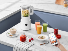 Lo Smart Blender di Xiaomi ha uno schermo OLED integrato. (Fonte: Xiaomi)