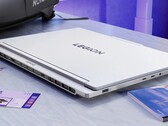 Lenovo Legion 7i 16 Gen 10 ha un peso di poco inferiore a 2 kg e offre opzioni di processore Arrow Lake-HX (Fonte: Lenovo)