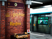 Xiaomi ha esteso la sua edizione speciale di Harry Potter alla metropolitana di Pechino. (Fonte: Xiaomi)