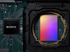 Sony detiene quasi il 50% di quota di mercato nel settore dei sensori per fotocamere. (Fonte: Sony)