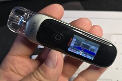 DOOM in esecuzione sul piccolo display di un vape (Fonte immagine: atc1441 su GitHub)