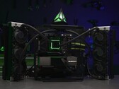 La GeForce RTX 4090 è una delle schede grafiche più grandi mai realizzate da Nvidia (immagine via Nvidia)