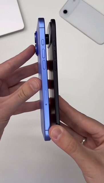 Il "17 Air" si misura con il 16 Plus in un nuovo leak. (Fonte: Majin Bu via X)