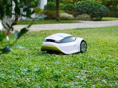 Il tosaerba robot HYgreen GOMOW sarà disponibile per il pre-ordine a luglio. (Fonte: HYgreen)