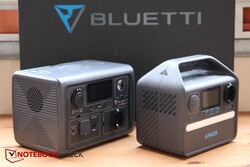 A sinistra: Bluetti EB3A; a destra: Anker 521; Indietro: PV200