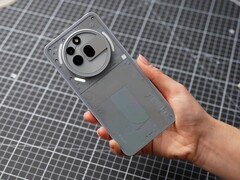 Niente rilascerà presto uno smartphone più costoso del Phone (3a) Pro qui raffigurato (Fonte immagine: Google)