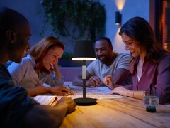 Il lancio della lampada Philips Hue Go è stato rinviato all&#039;inizio del prossimo anno. (Fonte: Signify)