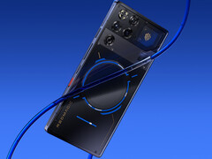 RedMagic 11 Pro combina il raffreddamento attivo e a liquido. Nella foto: un&#039;immagine promozionale del telefono da gioco. (Fonte: Nubia)