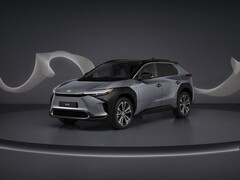 Toyota potrebbe lanciare in produzione il SUV elettrico bZ4X GR Sport. (Fonte: Toyota)