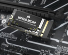 Corsair pubblicizza l'MP600 Micro per gli aggiornamenti dell'archiviazione di Lenovo Legion Go. (Fonte: Corsair)