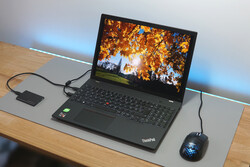 Recensione di Lenovo ThinkPad P16s G2 AMD, campione di prova fornito da