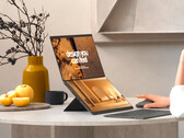 Lo Zenbook Duo (2026) è più piccolo ma più potente del suo predecessore. (Fonte: Asus)