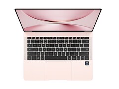 Il Huawei MateBook Pro è ora disponibile in quattro colori, tra cui Dan Pink (nella foto). (Fonte: Huawei)