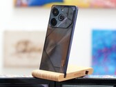 Recensione dello smartphone Tecno Pova 6 Pro 5G - Artista della resistenza con uno spettacolo di luci