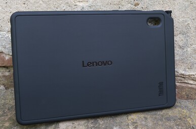 Recensione della custodia rinforzata per Lenovo ThinkTab X11