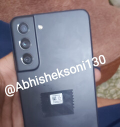 Il Galaxy S21 FE sarà lanciato globalmente all'inizio del 2022. (Fonte immagine: @Abhisheksoni130)