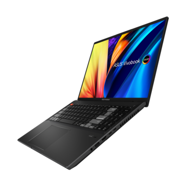 Asus Vivobook Pro 16X - Nero - Porte a destra. (Fonte immagine: Asus)