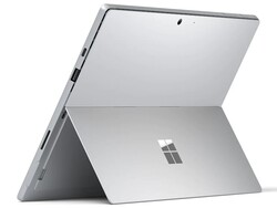 Microsoft Surface Pro 7, Ancora senza USB Type-C